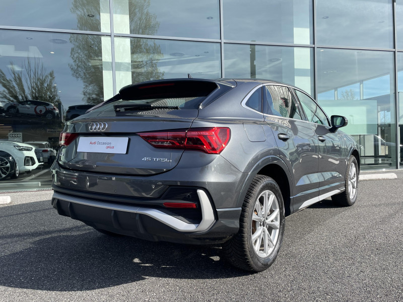 Audi Q3 Sportback Q3 Sportback 45 TFSIe  245 ch S tronic 6 S line 5p  occasion  Onet-le-Chteau - photo n2