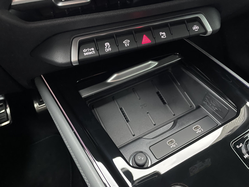 Audi Q3 Sportback Q3 Sportback e-hybrid 272 ch S tronic 6 S LINE LAUNCH EDITIO  occasion � Onet-le-Ch�teau - photo n�13