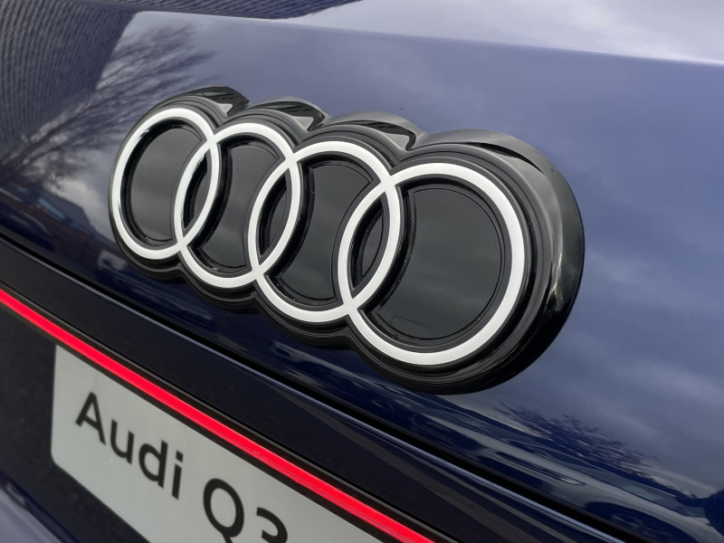 Audi Q3 Sportback Q3 Sportback e-hybrid 272 ch S tronic 6 S LINE LAUNCH EDITIO  occasion � Onet-le-Ch�teau - photo n�8