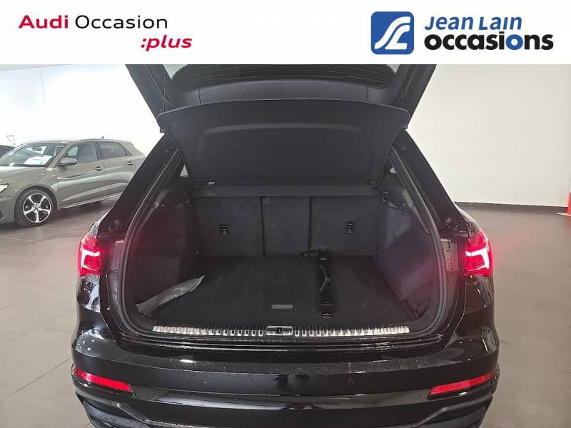 Audi Q3 35 TFSI 150 ch S tronic 7 S line  occasion  chirolles - photo n10