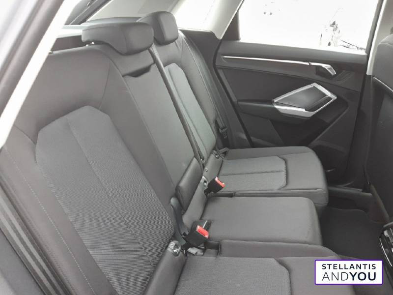 Audi Q3 35 TFSI 150 ch S tronic 7  occasion  VILLENEUVE D'ASCQ - photo n8