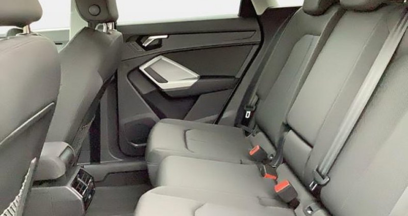 Audi Q3 35TFSI Advanced LED Scheinwerfer, Navi, Stand  - photo n°7 Audi Q3 35TFSI Advanced LED Scheinwerfer, Navi, Stand  occasion à LEIMBACH - photo n°7