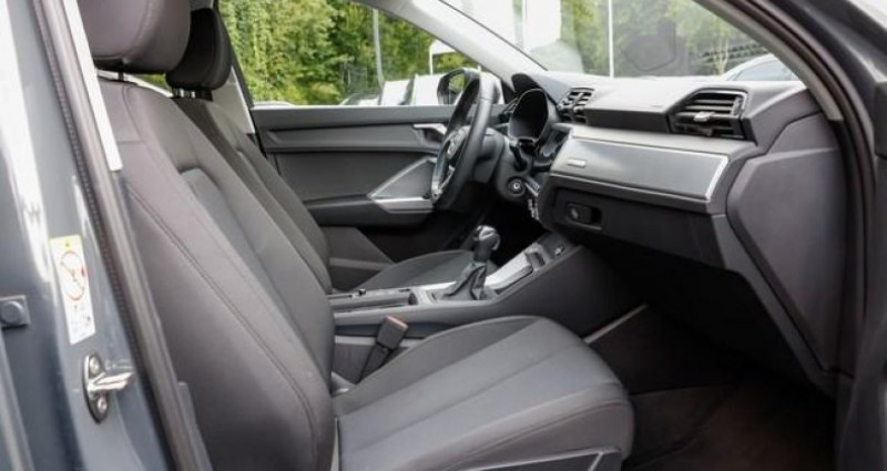 Audi Q3 45 TFSI e LM18 Kamera Smartph. Interf. SHZ  - photo n°3 Audi Q3 45 TFSI e LM18 Kamera Smartph. Interf. SHZ  occasion à LEIMBACH - photo n°3