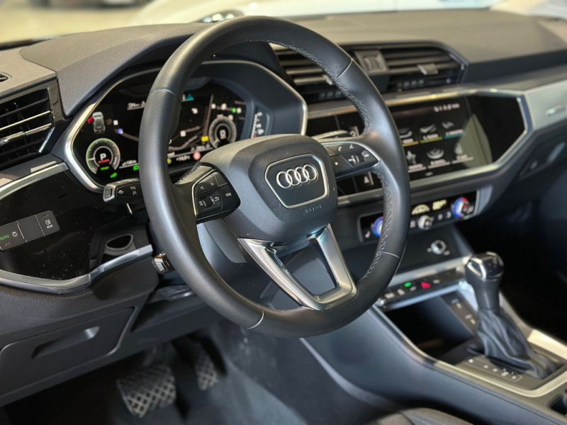 Audi Q3 45 TFSIe 245 ch BVA  occasion  Beaupuy - photo n8