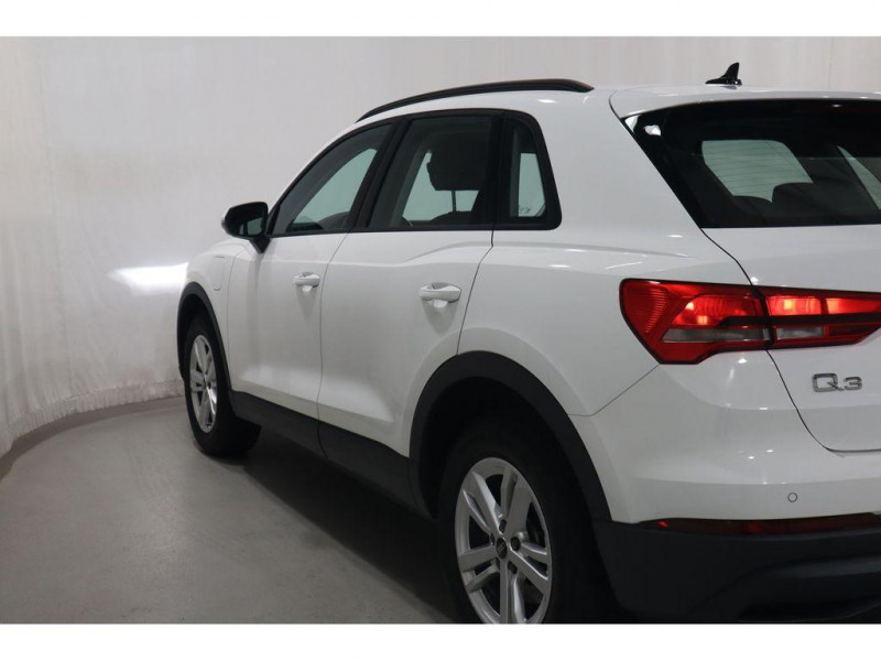 Audi Q3 45 TFSIe 245 ch BVA 2022 - photo n°13 Audi Q3 45 TFSIe 245 ch BVA  occasion à L'Union - photo n°13