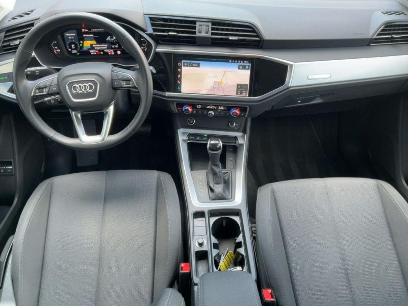 Audi Q3 45 TFSIe 245 ch BVA 2022 - photo n°9 Audi Q3 45 TFSIe 245 ch BVA  occasion à L'Union - photo n°9