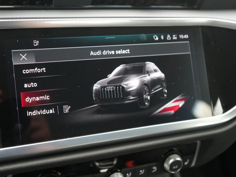 Audi Q3 45 TFSIe 245 ch BVA 2021 - photo n°14 Audi Q3 45 TFSIe 245 ch BVA  occasion à L'Union - photo n°14