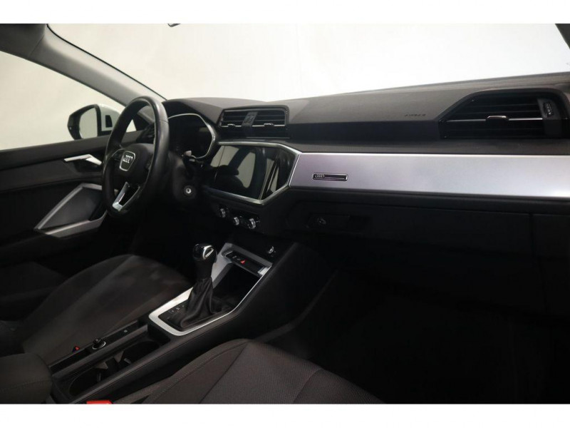 Audi Q3 45 TFSIe 245 ch BVA 2022 - photo n°15 Audi Q3 45 TFSIe 245 ch BVA  occasion à L'Union - photo n°15