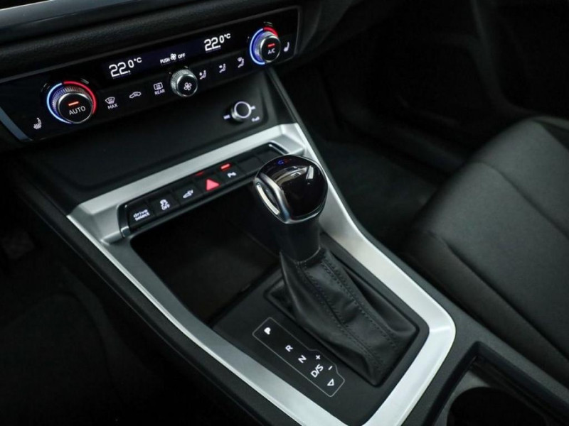 Audi Q3 45 TFSIe 245 ch BVA 2022 - photo n°14 Audi Q3 45 TFSIe 245 ch BVA  occasion à L'Union - photo n°14