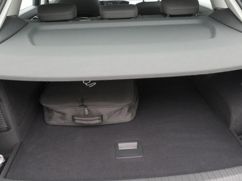 Audi Q3 45 TFSIe 245 ch BVA 2021 - photo n°5 Audi Q3 45 TFSIe 245 ch BVA  occasion à L'Union - photo n°5