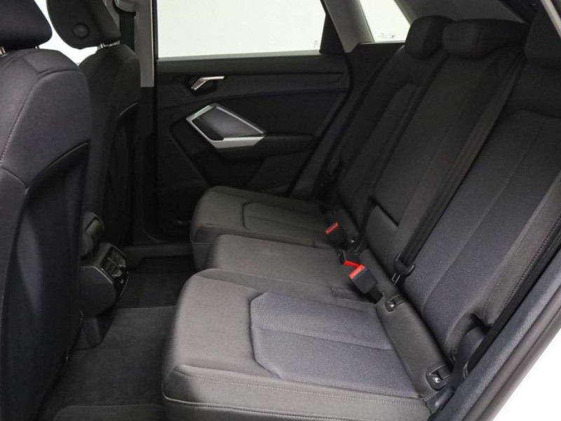 Audi Q3 45 TFSIe 245 ch BVA 2022 - photo n°8 Audi Q3 45 TFSIe 245 ch BVA  occasion à L'Union - photo n°8