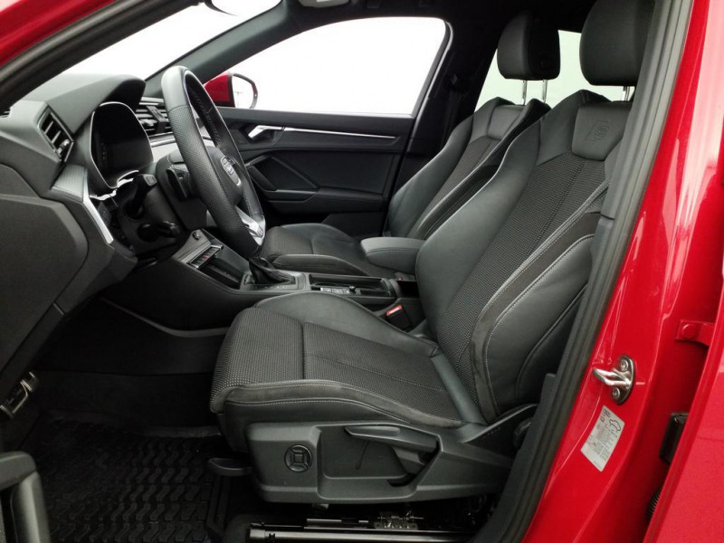 Audi Q3 45 TFSIe 245 ch S tronic 6 S line  occasion  Mauguio - photo n9