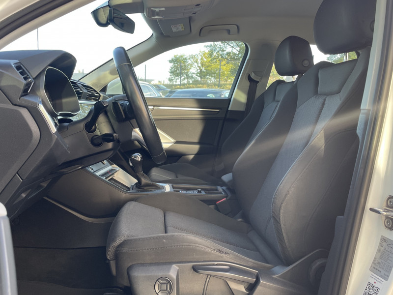 Audi Q3 Q3 35 TDI 150 ch S tronic 7 Business line 5p 2022 - photo n°5 Audi Q3 Q3 35 TDI 150 ch S tronic 7 Business line 5p  occasion à Onet-le-Château - photo n°5