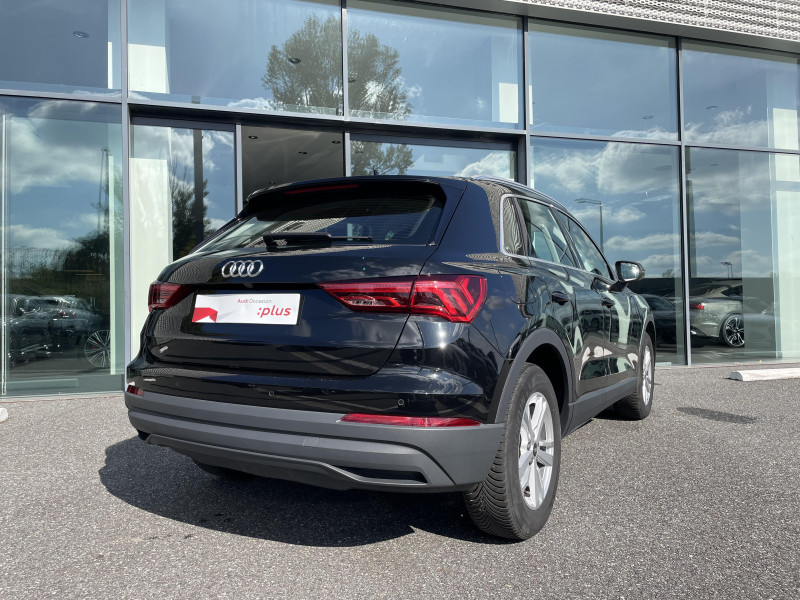 Audi Q3 Q3 35 TFSI 150 ch S tronic 7 Business line 5p 2022 - photo n°2 Audi Q3 Q3 35 TFSI 150 ch S tronic 7 Business line 5p  occasion à Onet-le-Château - photo n°2
