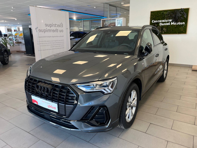 Audi Q3 Q3 35 TFSI 150 ch S tronic 7  occasion à Fougres - photo n°3