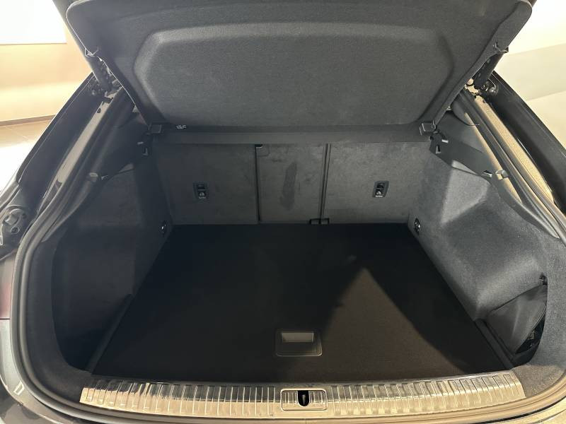 Audi Q3 Sportback 35 TFSI 150 ch S tronic 7 S line  occasion  ROISSY-EN-France - photo n4