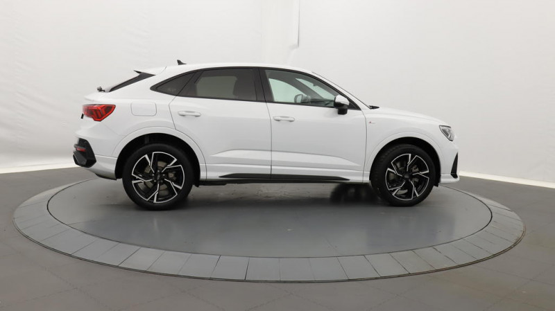 Audi Q3 Sportback 45 TFSIe 245 ch S tronic 6 S line  occasion  Bziers - photo n6