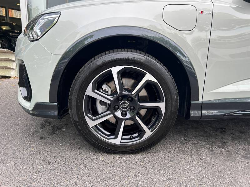 Audi Q3 Sportback 45 TFSIe 245 ch S tronic 6 S line  occasion  NANTERRE - photo n9