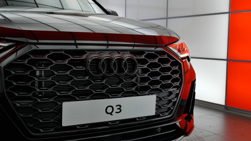 Audi Q3 SPORTBACK Q3 Sportback 35 TFSI 150 ch  occasion à La Rochelle - photo n°5