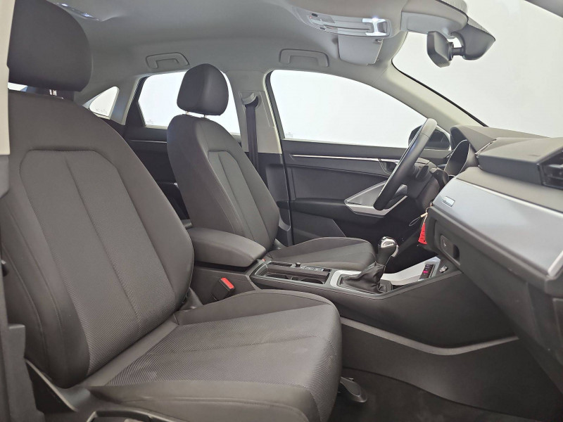 Audi Q3 SPORTBACK Q3 Sportback 45 TFSIe 245 ch S tronic 6  occasion à Blois - photo n°5