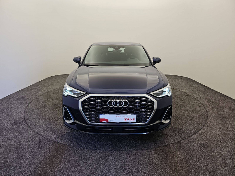 Audi Q3 SPORTBACK Q3 Sportback 45 TFSIe 245 ch S tronic 6  occasion à Blois - photo n°9