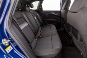 Audi Q4 e-tron 45 265 ch 82 kWh quattro  occasion  Beaupuy - photo n6