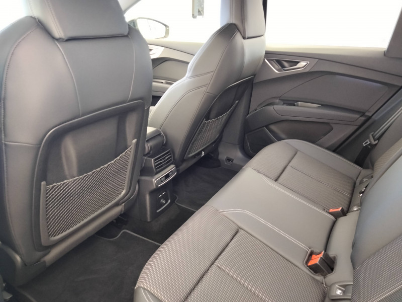 Audi Q4 Q4 e-tron 45 285 ch 82 kWh  occasion  Saint Maximin - photo n8
