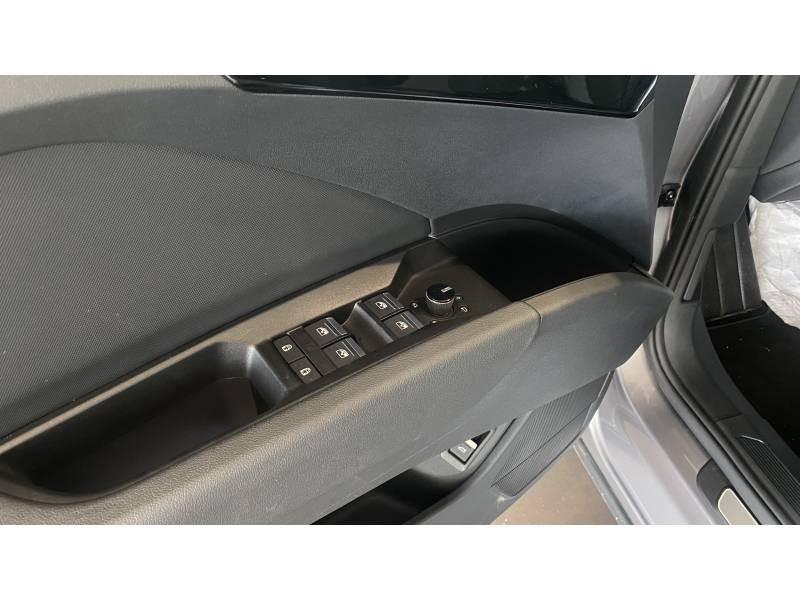 Audi Q4 Sportback 40 204 ch 82 kW S line  occasion à SAINT-OUEN - photo n°9