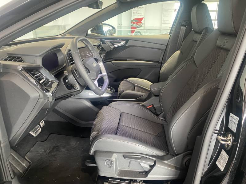 Audi Q4 Sportback 45 285 ch 82 kWh S line  occasion  ROISSY-EN-France - photo n8