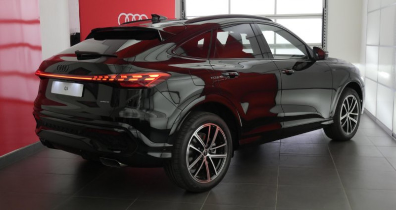 Audi Q5 Sportback e-hybrid 299 ch S tronic 7 Quattro S line 2025 - photo n°6 Audi Q5 Sportback e-hybrid 299 ch S tronic 7 Quattro S line  occasion à La Rochelle - photo n°6