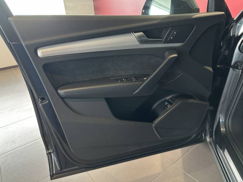 Audi Q5 55 TFSI e 367 S tronic 7 Quattro S line  occasion  ROISSY-EN-France - photo n9
