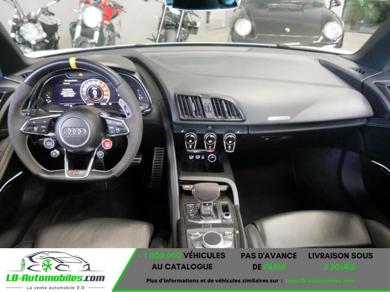 Audi R8 Spyder V10 5.2 FSI 540 BVA Quattro  occasion � Beaupuy - photo n�3