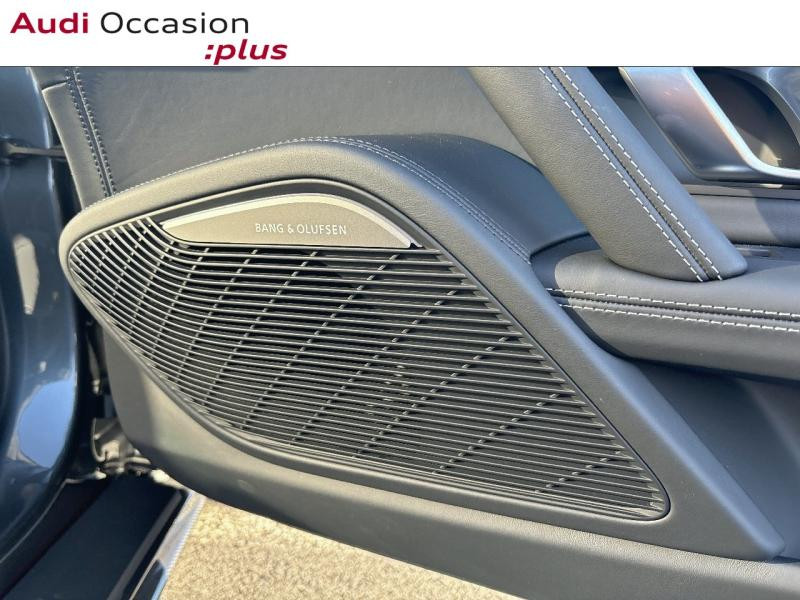 Audi R8 5.2 V10 FSI 570ch performance RWD S tronic 7  occasion à ORVAULT - photo n°7