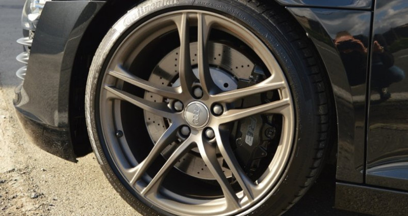 Audi R8 V8 4.2 FSI quattro R tronic 1 MAIN - 36.000 km 2008 - photo n°6 Audi R8 V8 4.2 FSI quattro R tronic 1 MAIN - 36.000 km  occasion à Lille - photo n°6