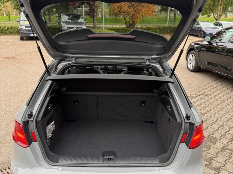 Audi RS3 Sportback 2.5 TFSI 367 2015 - photo n°11 Audi RS3 Sportback 2.5 TFSI 367  occasion à L'Union - photo n°11