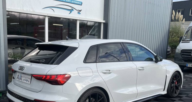 Audi RS3 Berline IV 2.5 TFSI 400ch quattro S tronic 7 2022 - photo n°5 Audi RS3 Berline IV 2.5 TFSI 400ch quattro S tronic 7  occasion à Gouesnou - photo n°5