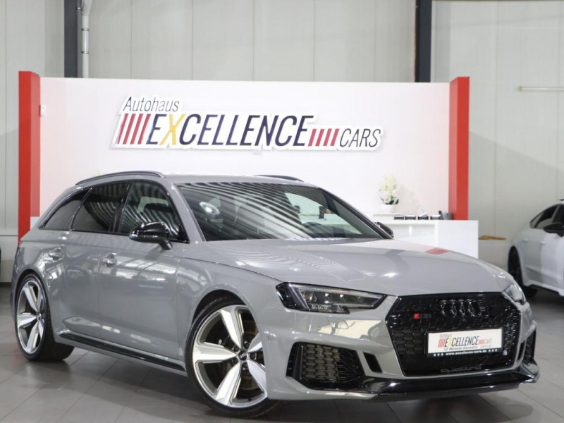 Audi RS4 Avant Avant 2.9 TFSI Q NARDO+BLACK+CARBON / PANO 2019 Audi RS4 Avant Avant 2.9 TFSI Q NARDO+BLACK+CARBON / PANO  occasion à L'Union