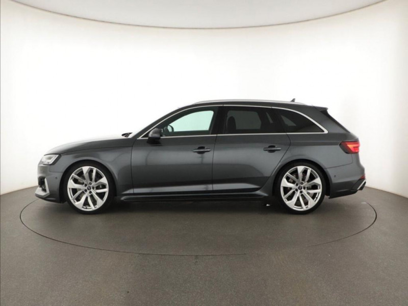 Audi RS4 Avant V6 Biturbo 2019 , 4X4, Automatik, 2019 - photo n°3 Audi RS4 Avant V6 Biturbo 2019 , 4X4, Automatik,  occasion à L'Union - photo n°3