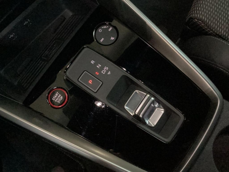 Audi S3 Sportback Sportback 2.0 TFSI Q NAVI+ GRA LM18  occasion  L'Union - photo n11