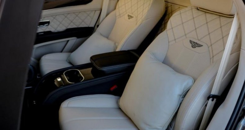 Bentley Bentayga 4.0 V8 550ch 2022 - photo n°6 Bentley Bentayga 4.0 V8 550ch  occasion à Monaco - photo n°6