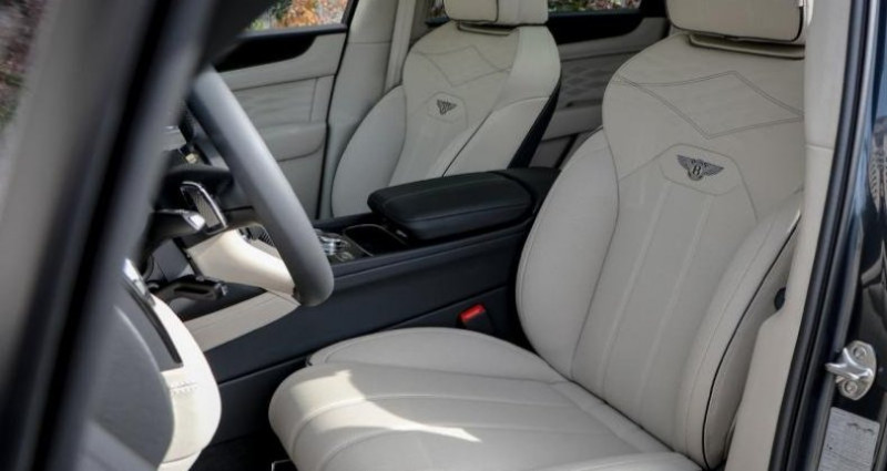 Bentley Bentayga Atelier V8 4.0 550ch 2025 - photo n°5 Bentley Bentayga Atelier V8 4.0 550ch  occasion à Monaco - photo n°5