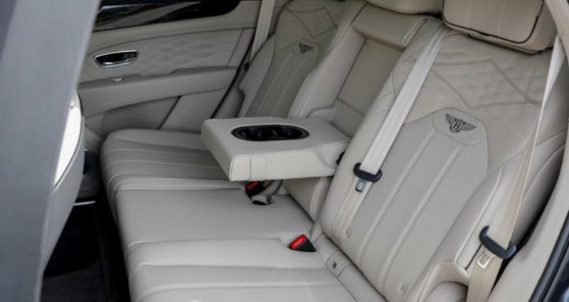 Bentley Bentayga Atelier V8 4.0 550ch 2025 - photo n°6 Bentley Bentayga Atelier V8 4.0 550ch  occasion à Monaco - photo n°6