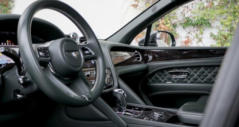 Bentley Bentayga First Edition V8 4.0 550ch 2021 - photo n°4 Bentley Bentayga First Edition V8 4.0 550ch  occasion à Monaco - photo n°4