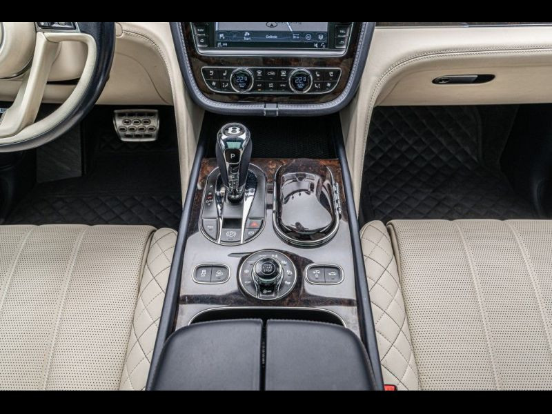 Bentley Bentayga W12 6.0 608 ch BVA  occasion à BEAUPUY - photo n°7
