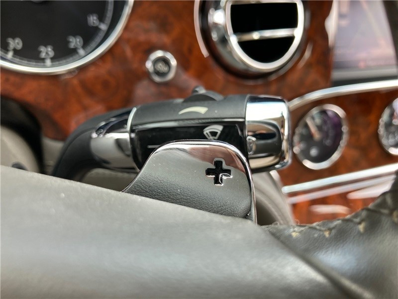 Bentley Mulsanne V8 6.75 512 CH A Beige occasion à MERIGNAC - photo n°14