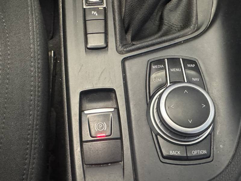 Bmw 116 sDrive 16d 116 ch Lounge 2020 - photo n°19 Bmw 116 sDrive 16d 116 ch Lounge  occasion à Béziers - photo n°19