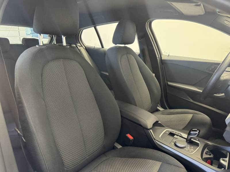 Bmw 118 118i 136 ch DKG7 Business Design 2024 - photo n°13 Bmw 118 118i 136 ch DKG7 Business Design  occasion à Béziers - photo n°13