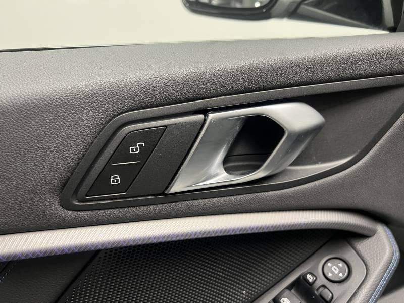 Bmw 118 118i 136 ch DKG7 M Sport 2024 - photo n°17 Bmw 118 118i 136 ch DKG7 M Sport  occasion à Lormont - photo n°17