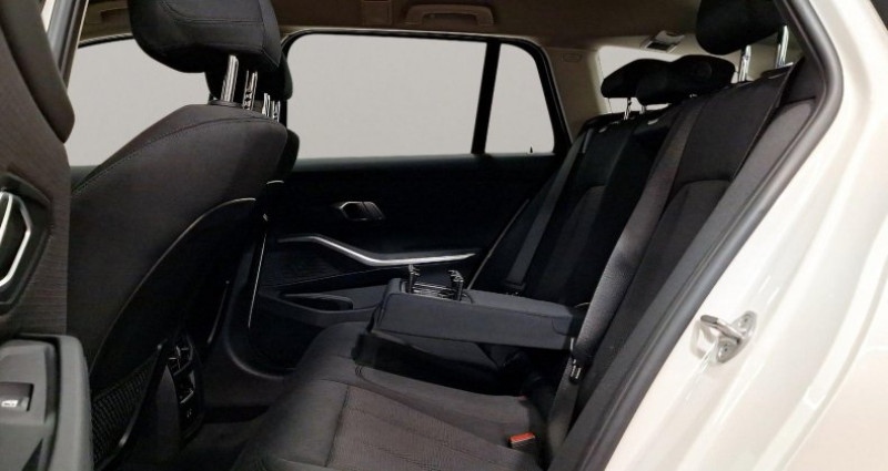 Bmw 318 318 d Touring Standheizung AHK LiveCockpitProf  - photo n°4 Bmw 318 318 d Touring Standheizung AHK LiveCockpitProf  occasion à LEIMBACH - photo n°4