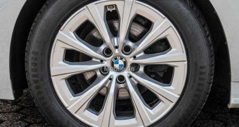Bmw 318 318d Touring Advantage Navi HeadUp PDC  occasion  LEIMBACH - photo n5